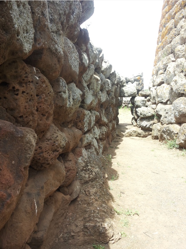 Nuraghe Losa - Corridoio